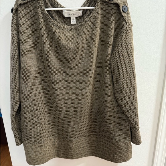 French Laundry Sweaters - French Laundry Women's XL Textured Knit Button Shoulder‎ Sweater